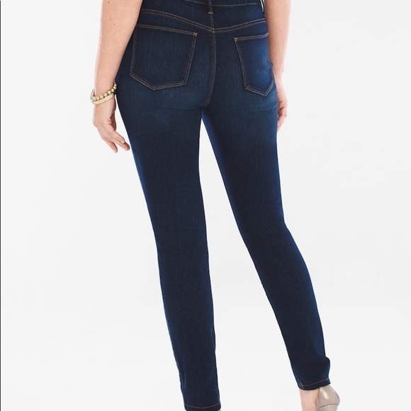 🔥 HP! 🔥 NWT CHICOS Platinum Lace Foil Jeggings - Picture 3 of 6